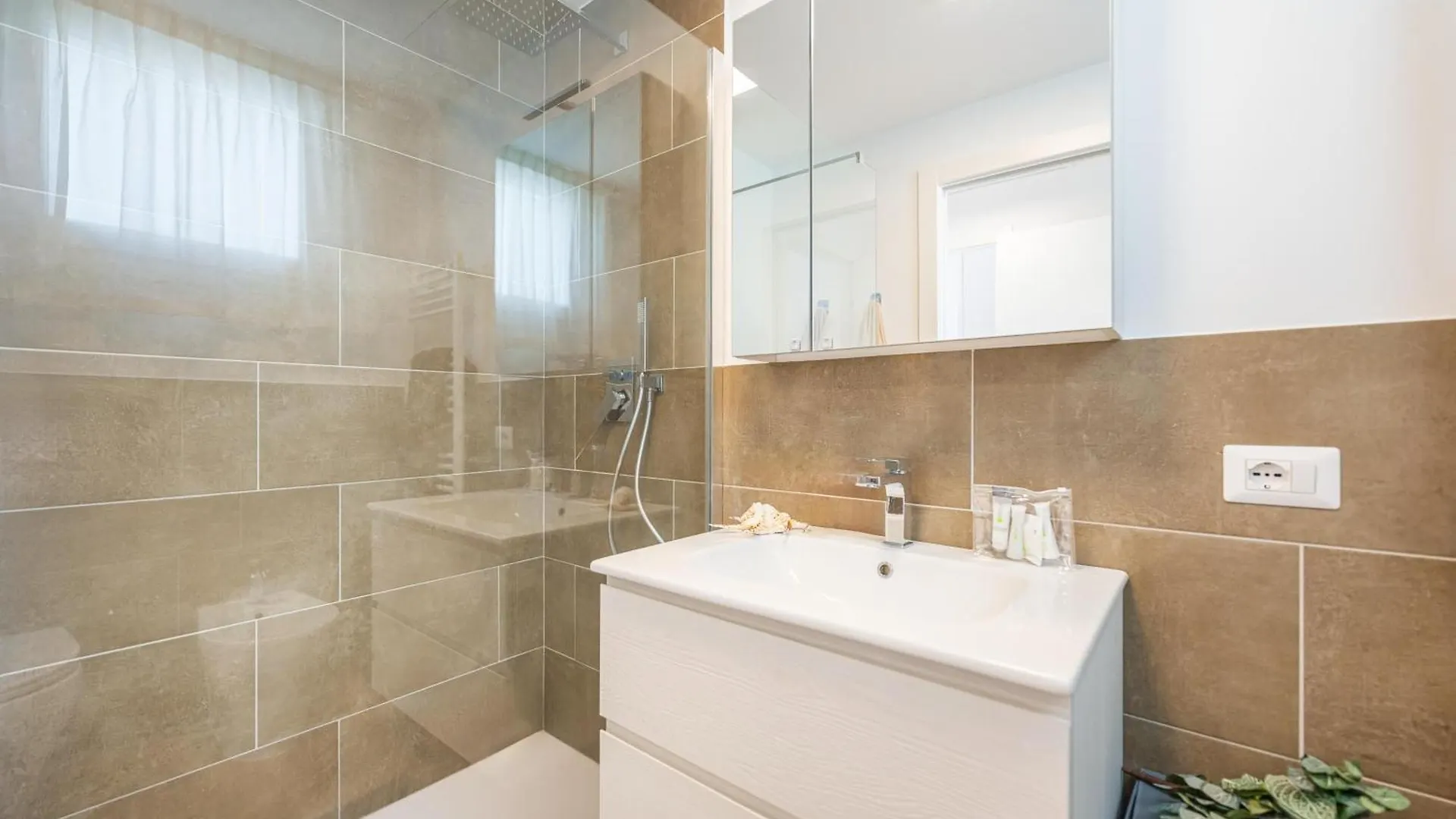 Wave Island Batte18 Apartment Lido di Jesolo Italy